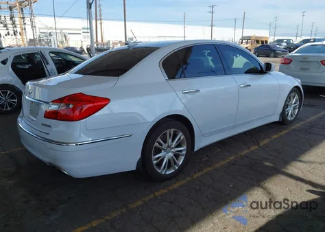 2014 Hyundai Genesis 3.8 из США, поврежденный, VIN KMHGC4DD5EU261226